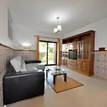 In With Pool Near Golf Courses *