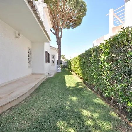 In With Pool Near Golf Courses *